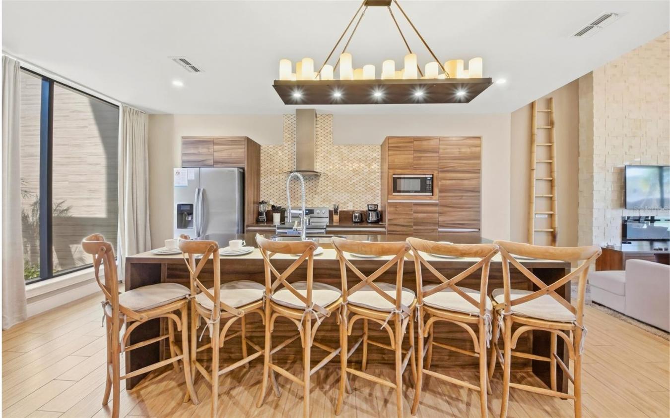 Welcome to an exceptional opportunity in the highly sought-after Magic – image 9