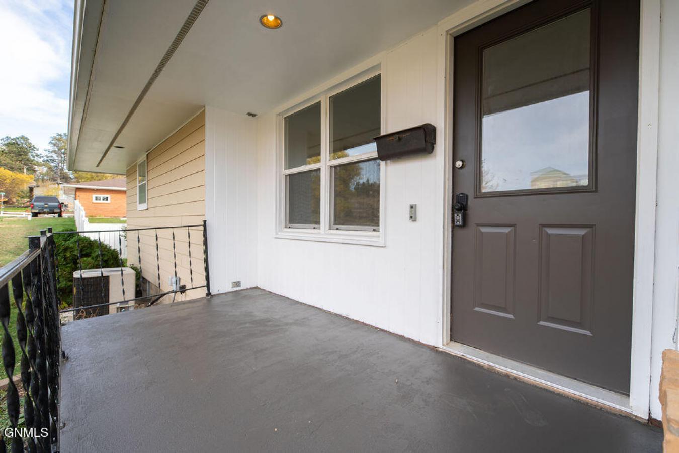 Fresh, Refined, and Ready to Welcome You Home! Thoughtfully updated an – image 2