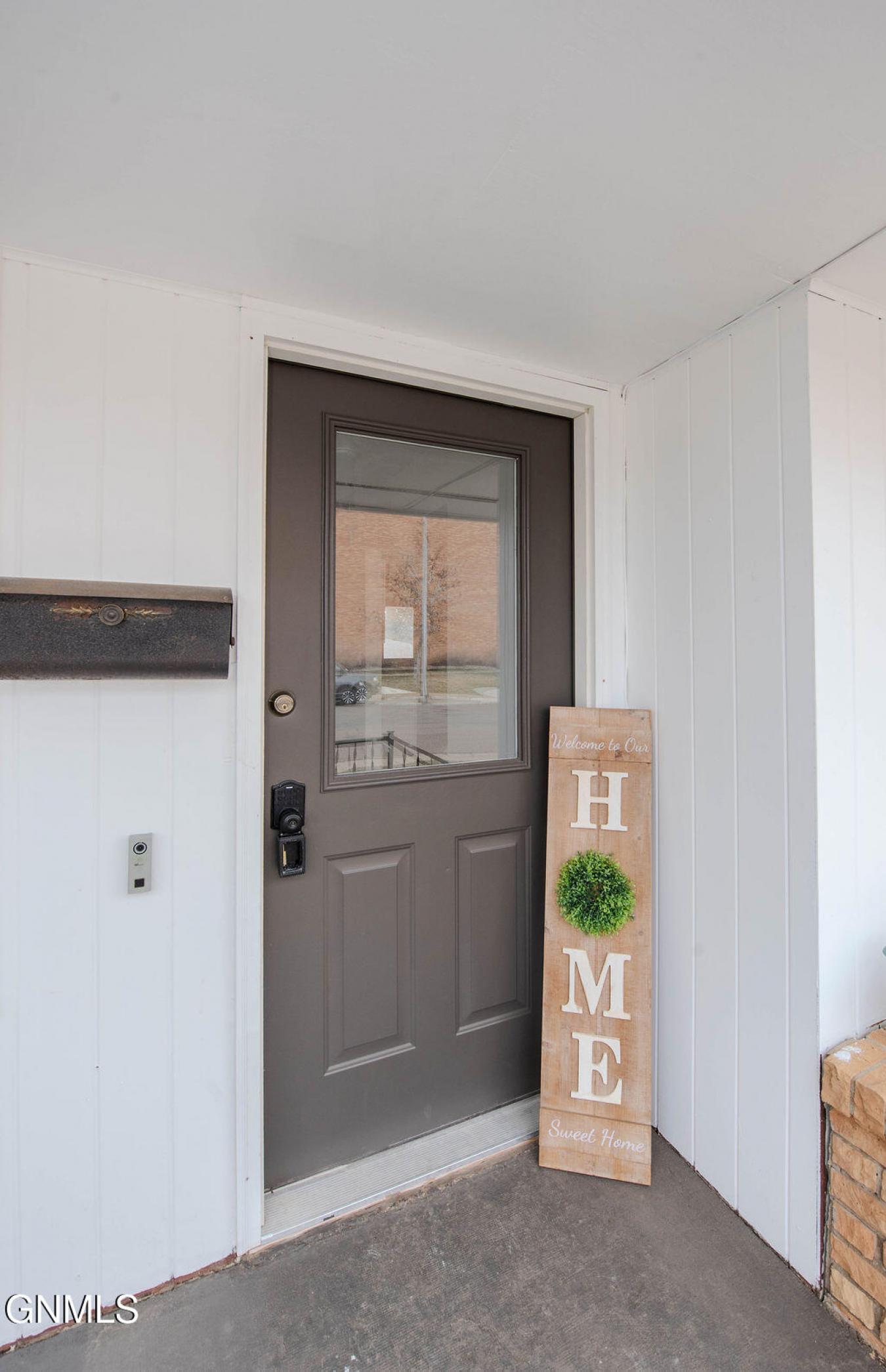 Fresh, Refined, and Ready to Welcome You Home! Thoughtfully updated an – image 3