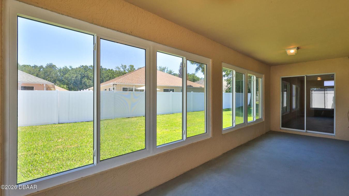 You will not find a better 4-bedroom home with an oversized garage at – image 15