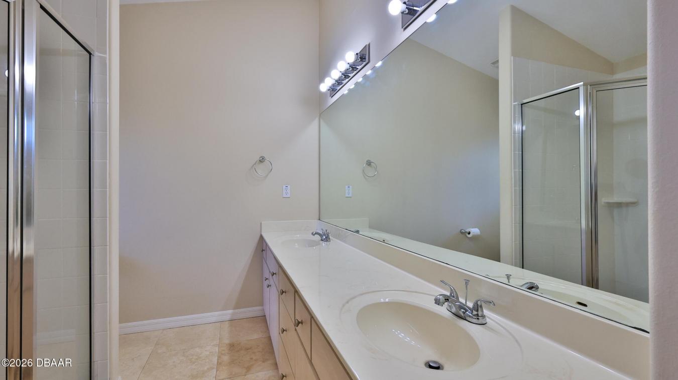 You will not find a better 4-bedroom home with an oversized garage at – image 18