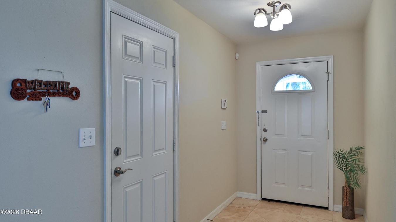 You will not find a better 4-bedroom home with an oversized garage at – image 3