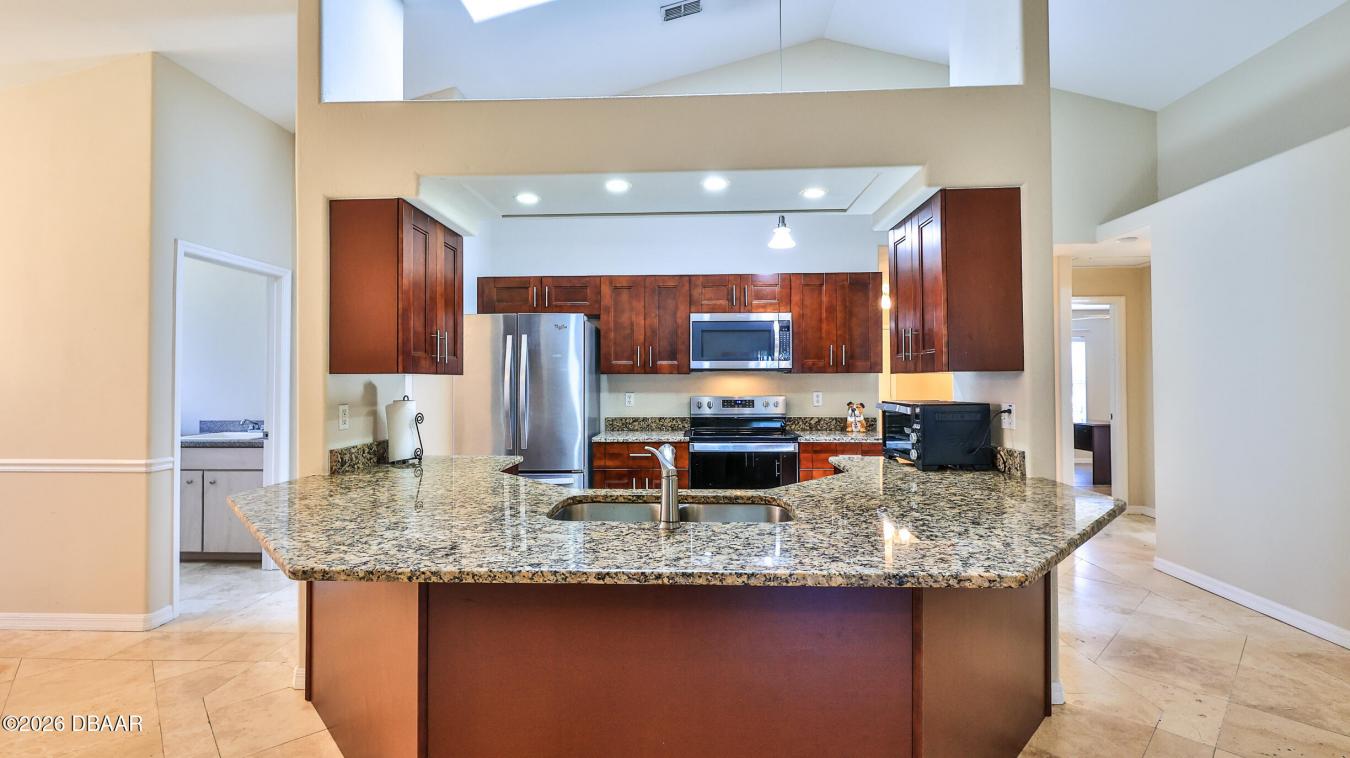 You will not find a better 4-bedroom home with an oversized garage at – image 9