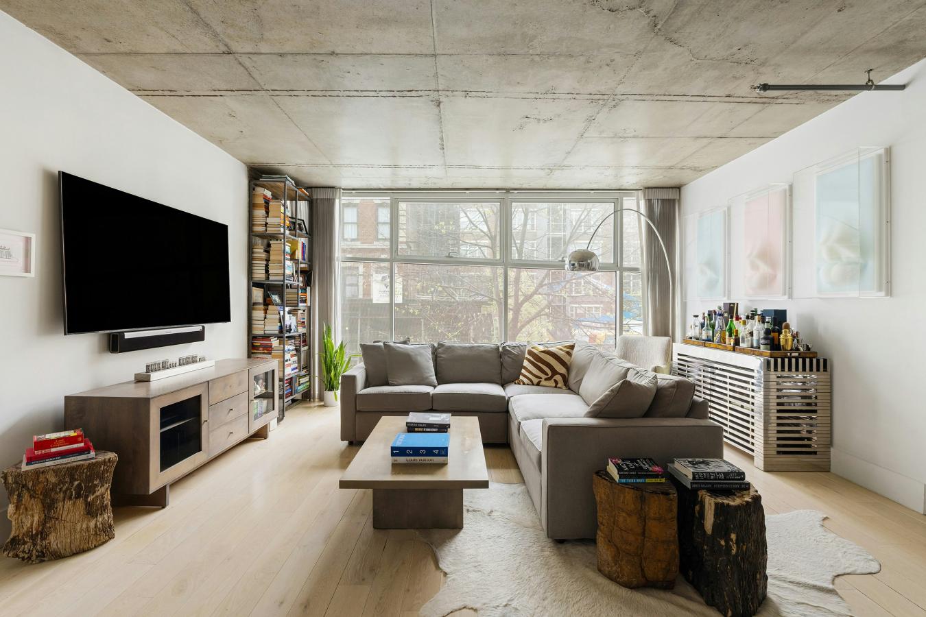 Lower East Side, New York, 10002, United States, 2 Bedrooms Bedrooms, ,2 BathroomsBathrooms,Residential,For Sale,2038526
