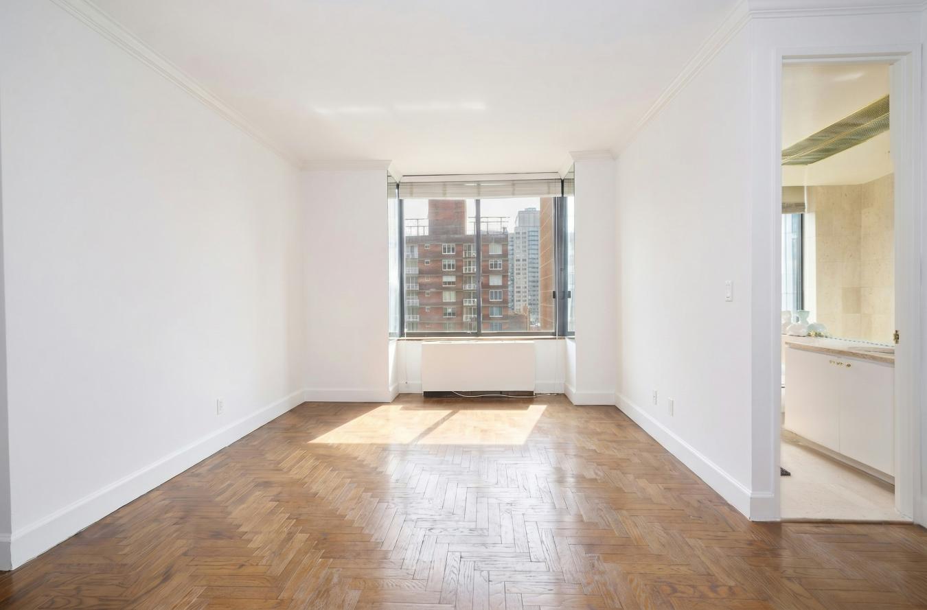 New York, New York, 10022, United States, 3 Bedrooms Bedrooms, ,3 BathroomsBathrooms,Residential,For Sale,2041068