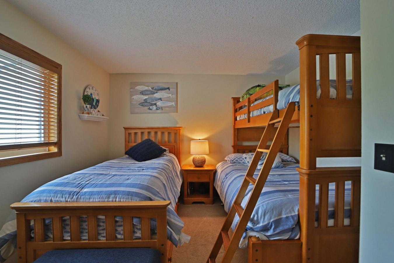 Two-bedroom, three-bathroom townhome at Izatys Resort on Mille Lacs La – image 18