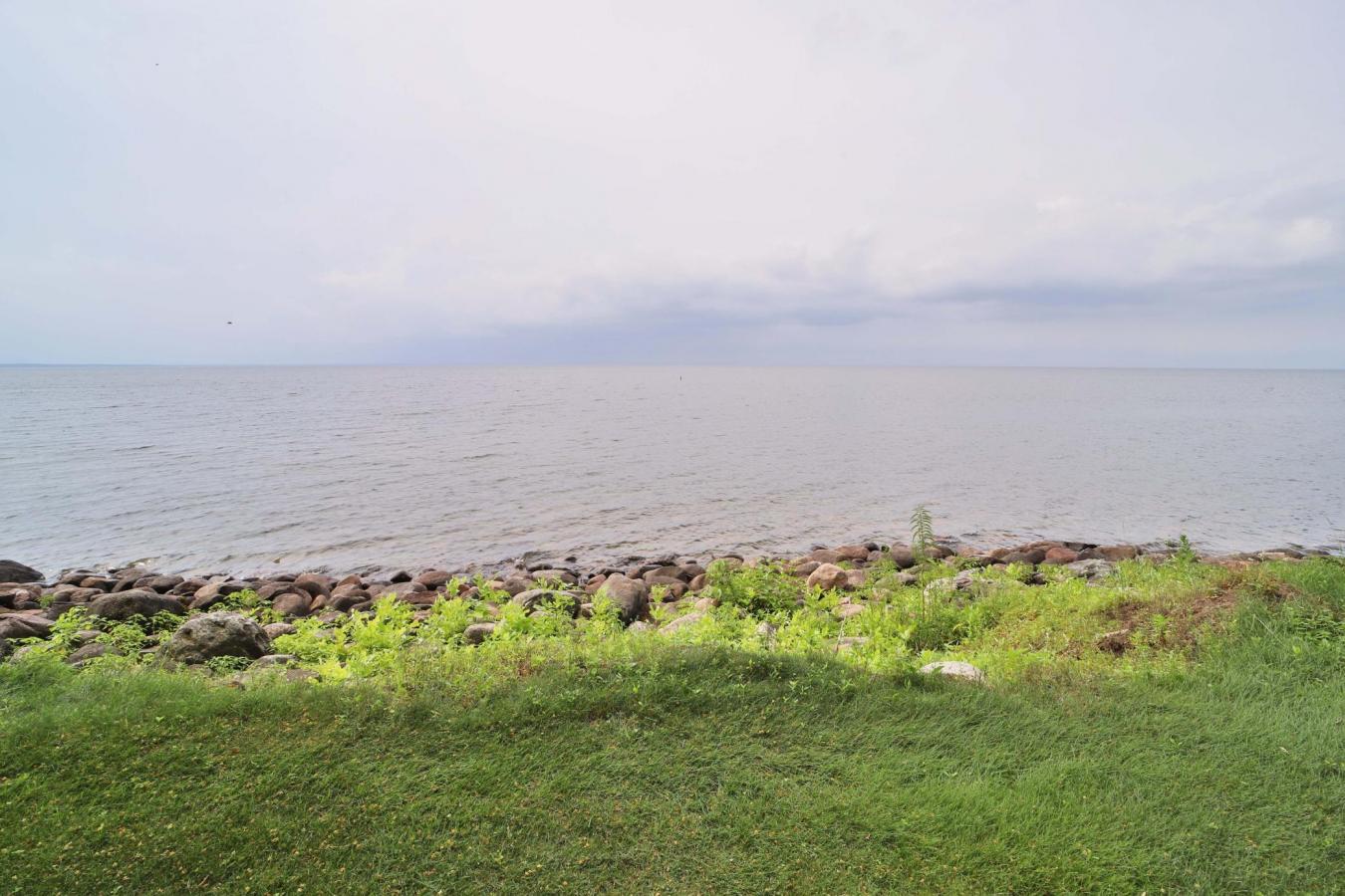 Two-bedroom, three-bathroom townhome at Izatys Resort on Mille Lacs La – image 2