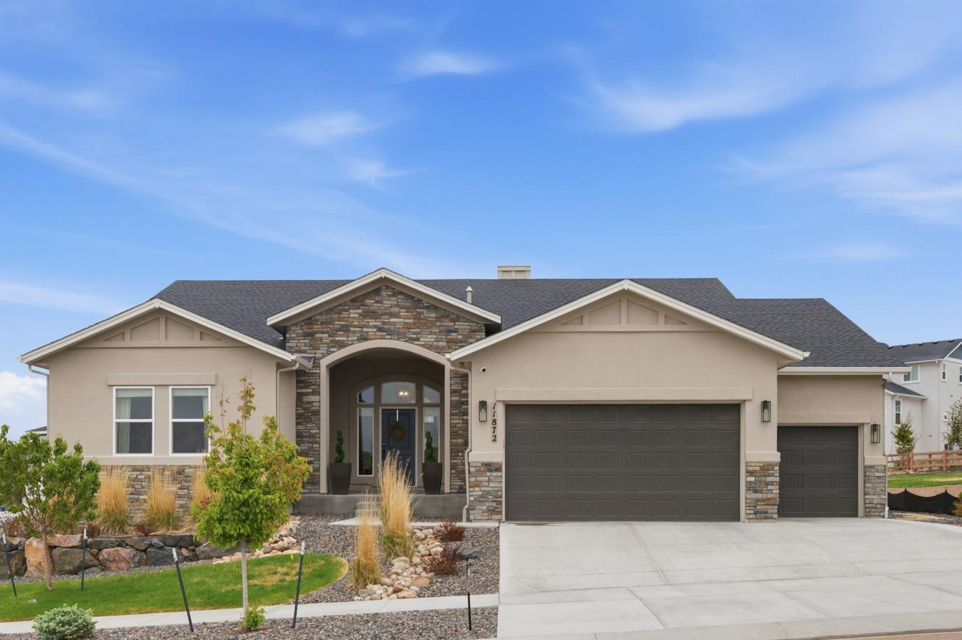 Colorado Springs, El Paso, 80921, United States, 5 Bedrooms Bedrooms, ,4 BathroomsBathrooms,Residential,For Sale,2040972