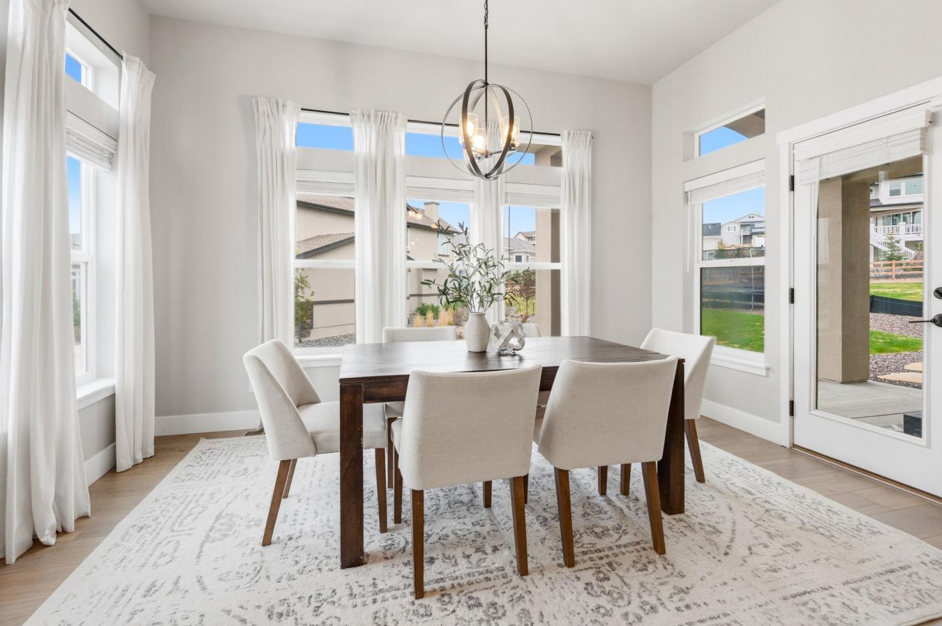 Colorado Springs, El Paso, 80921, United States, 5 Bedrooms Bedrooms, ,4 BathroomsBathrooms,Residential,For Sale,2040972