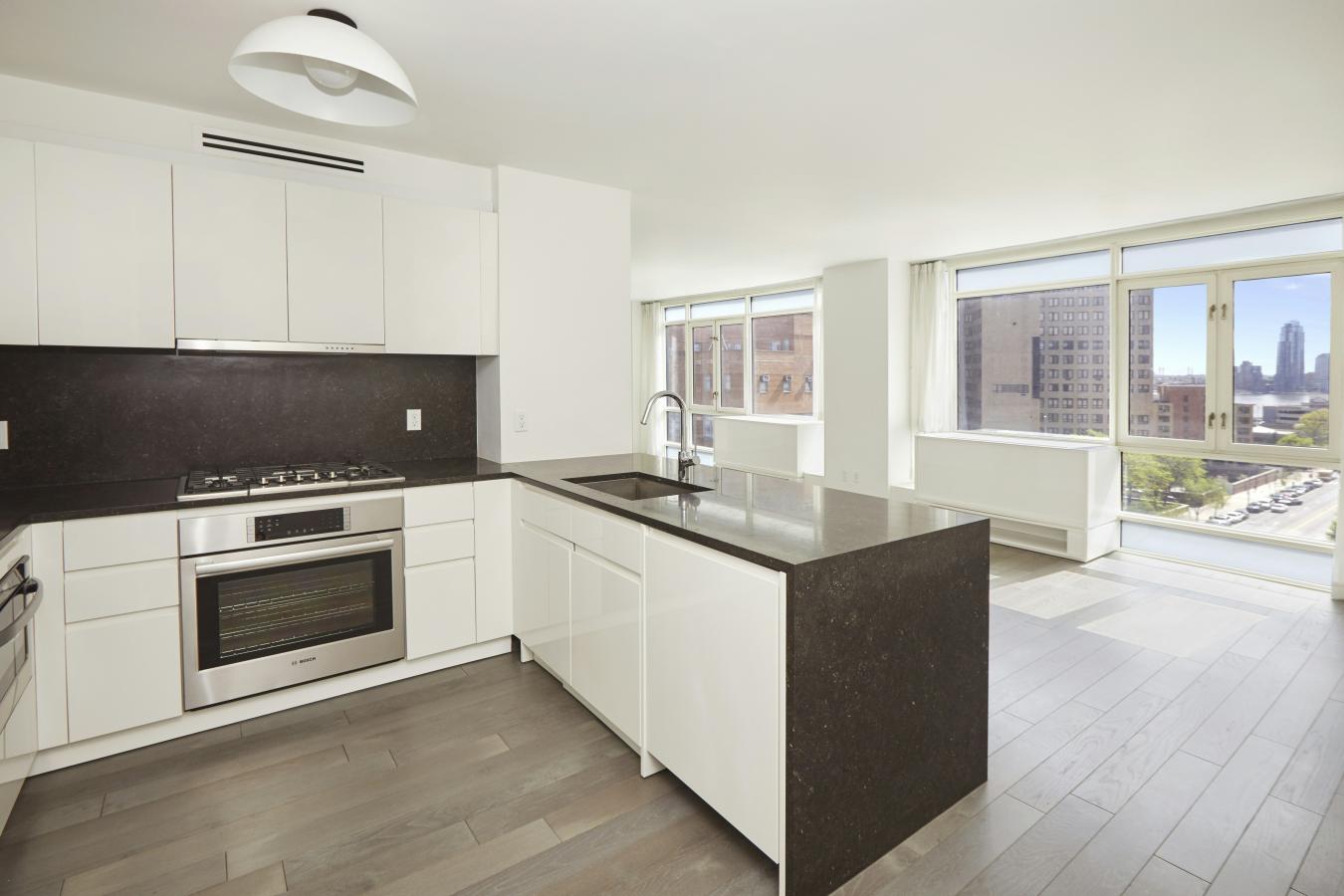 Gramercy Park, New York, 10010, United States, 2 Bedrooms Bedrooms, ,2 BathroomsBathrooms,Residential,For Sale,2040934
