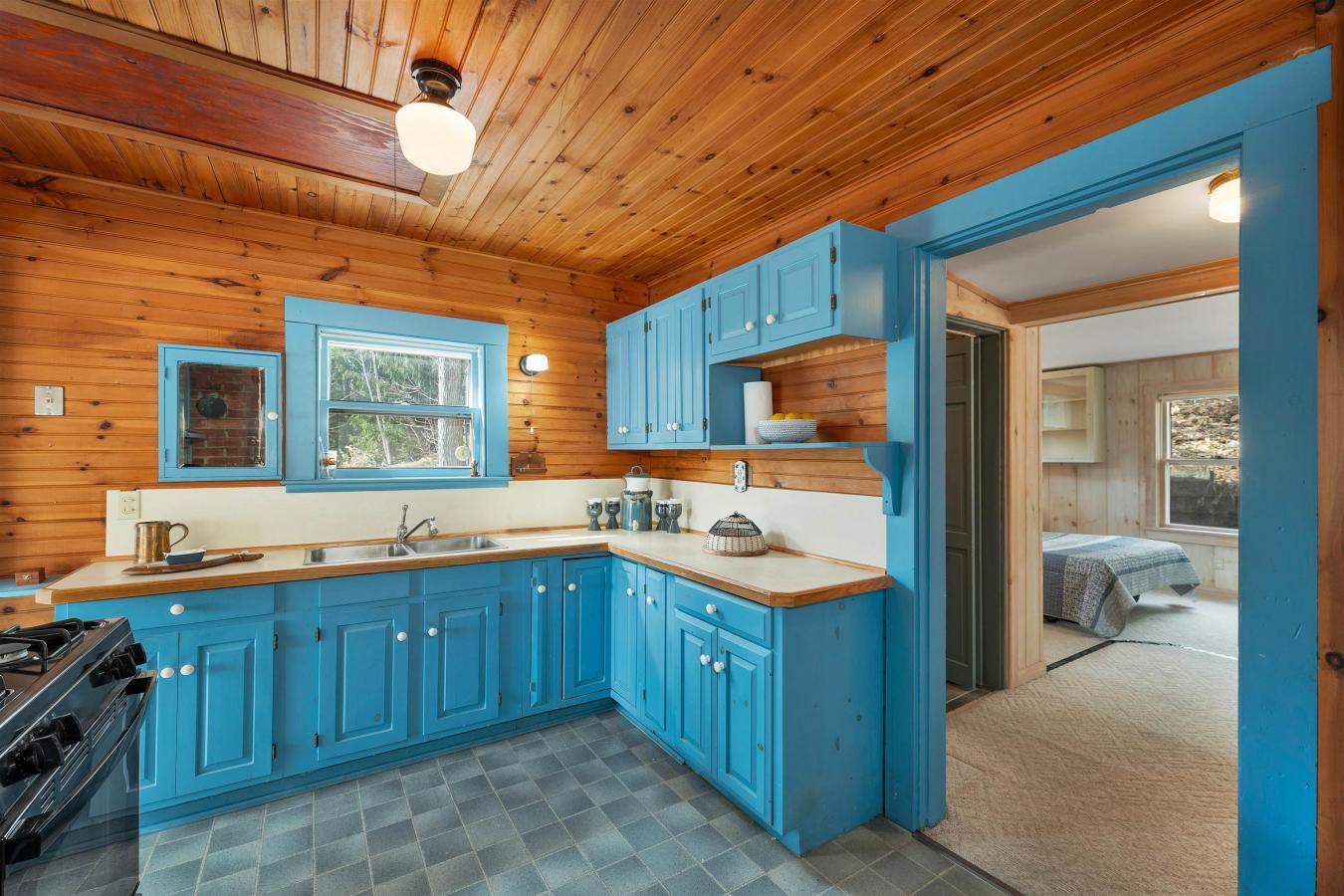 Alton, NH-Belknap, 03810, United States, 3 Bedrooms Bedrooms, ,1 BathroomBathrooms,Residential,For Sale,2040945