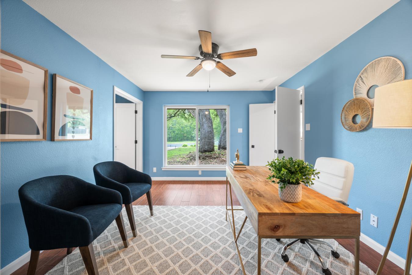 A rare opportunity for space, flexibility, and privacy in Northeast Au – image 3
