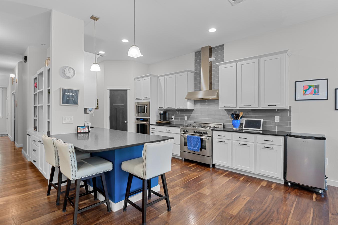 Austin, Travis, 78751, United States, 4 Bedrooms Bedrooms, ,2 BathroomsBathrooms,Residential,For Sale,2040896