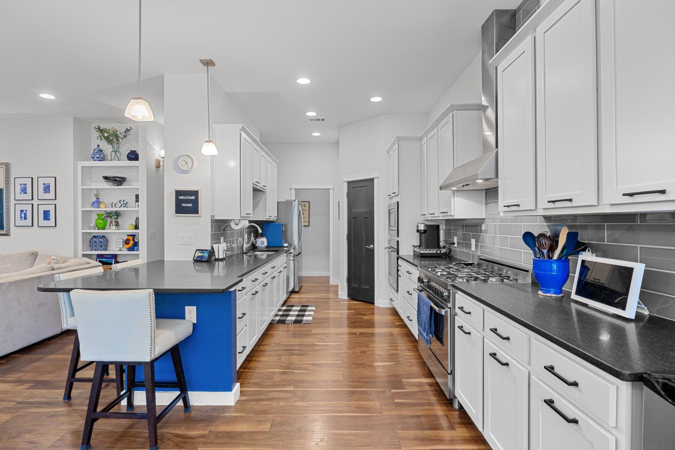 Austin, Travis, 78751, United States, 4 Bedrooms Bedrooms, ,2 BathroomsBathrooms,Residential,For Sale,2040896