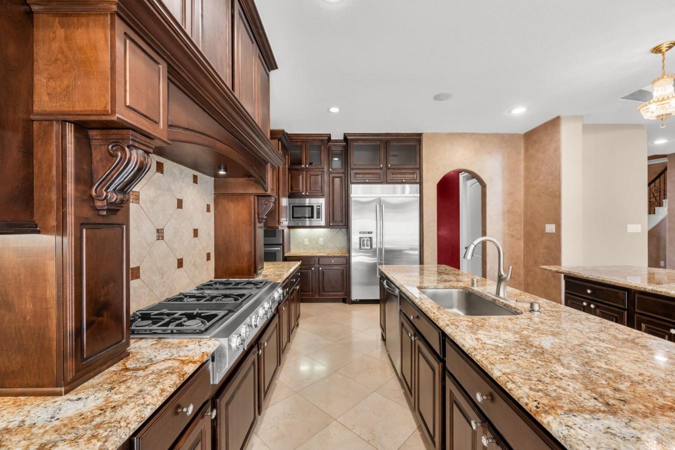 Luxury Mediterranean Estate located in the Village of Creekside Park & – image 16