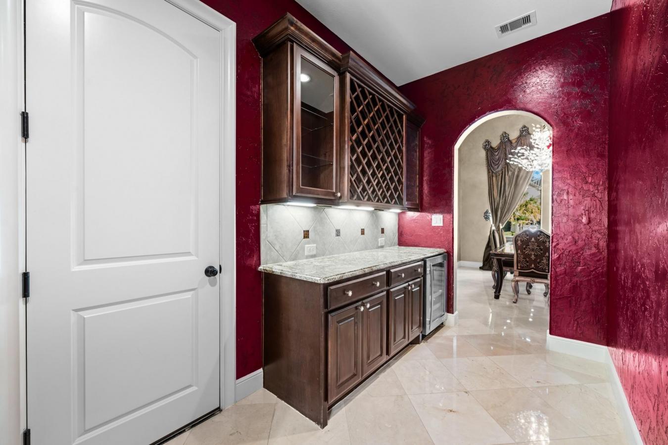 Luxury Mediterranean Estate located in the Village of Creekside Park & – image 17