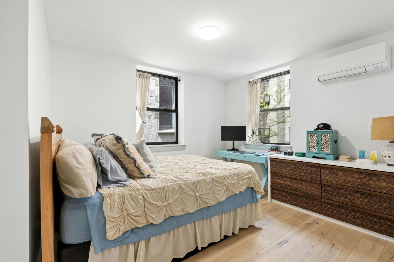 Hamilton Heights, New York, 10031, United States, 3 Bedrooms Bedrooms, ,3 BathroomsBathrooms,Residential,For Sale,2040836