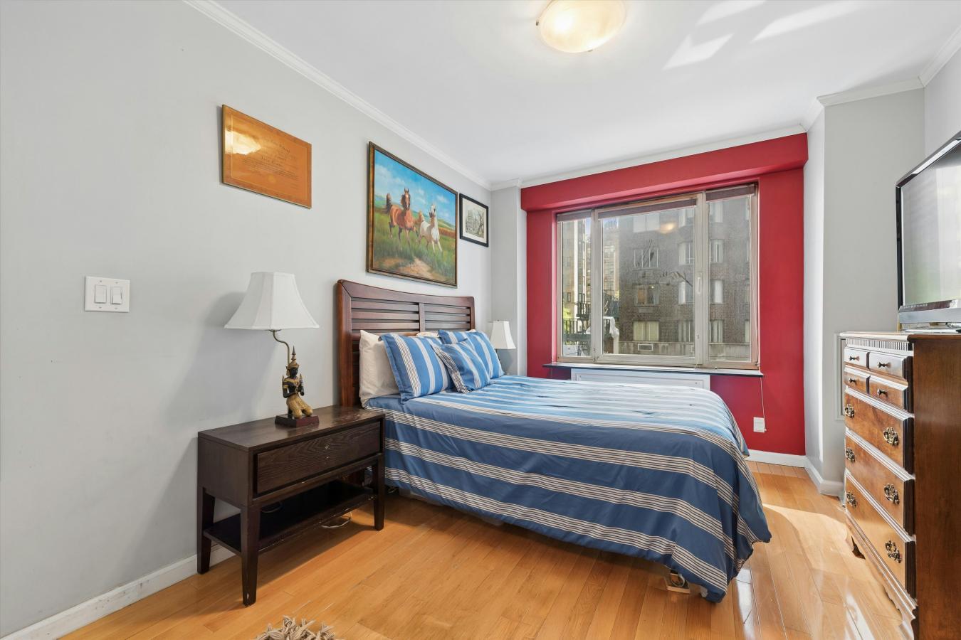 New York, New York, 10022, United States, 2 Bedrooms Bedrooms, ,2 BathroomsBathrooms,Residential,For Sale,2040835