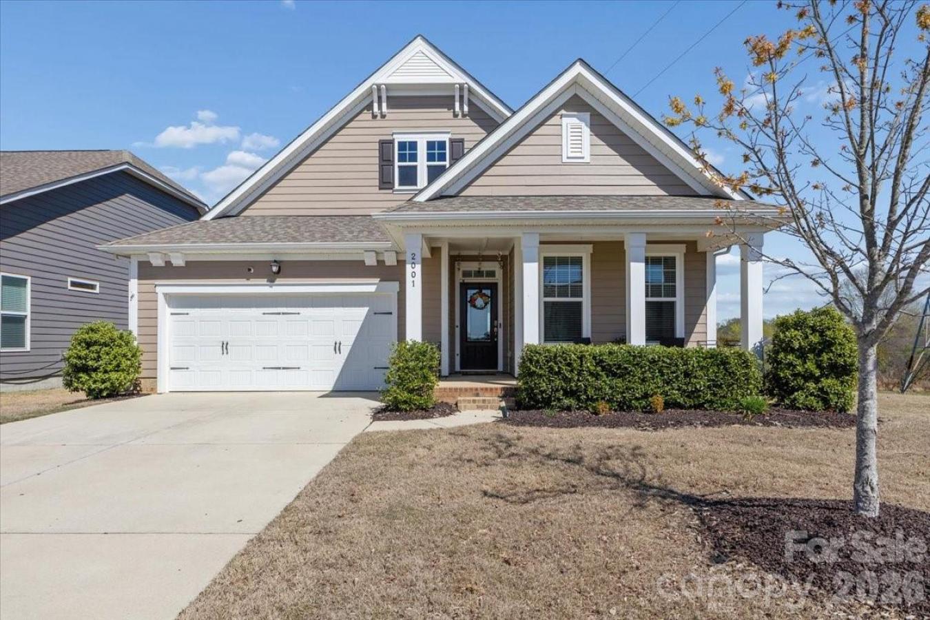 Move-in ready and beautifully designed, this 3-bedroom, 2.5-bath home – image 1