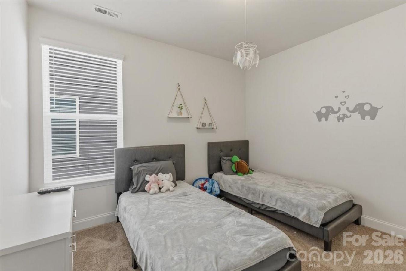 Move-in ready and beautifully designed, this 3-bedroom, 2.5-bath home – image 20