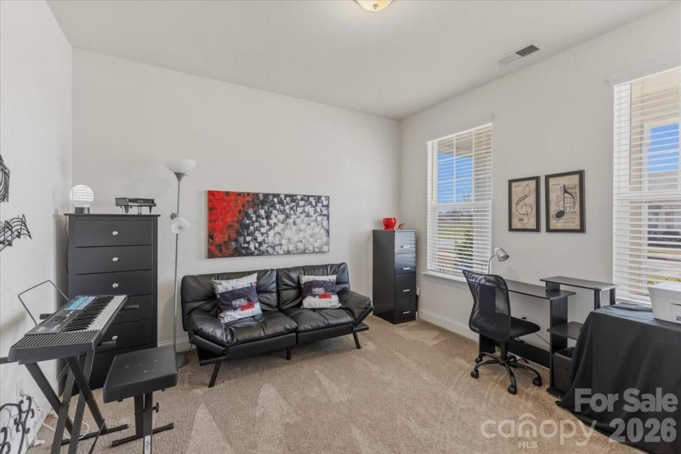 Move-in ready and beautifully designed, this 3-bedroom, 2.5-bath home – image 5