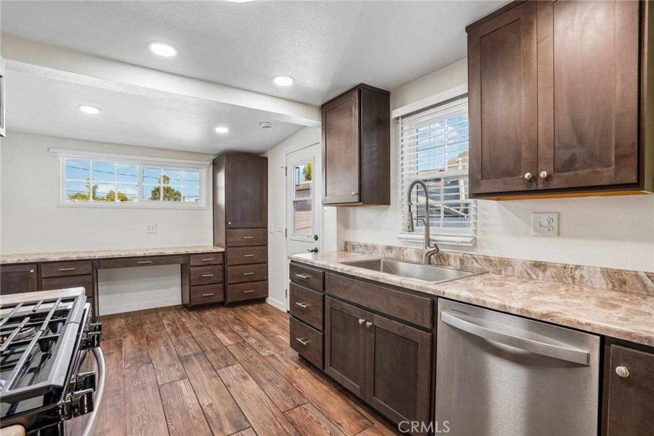 Redondo Beach, Los Angeles, 90277, United States, 1 Bedroom Bedrooms, ,1 BathroomBathrooms,Residential,For Sale,2040821