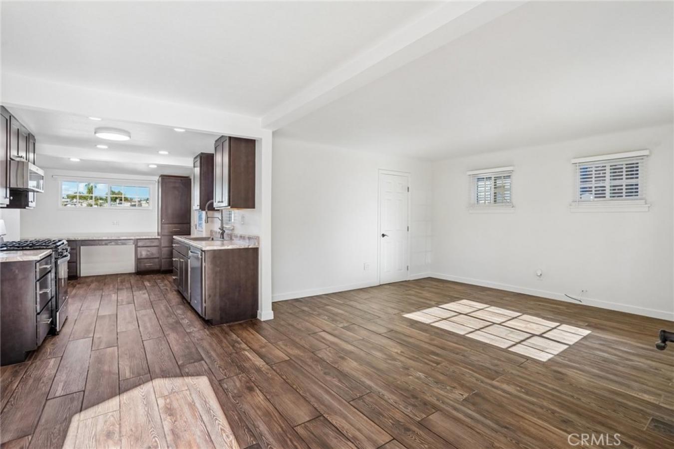 Redondo Beach, Los Angeles, 90277, United States, 1 Bedroom Bedrooms, ,1 BathroomBathrooms,Residential,For Sale,2040821
