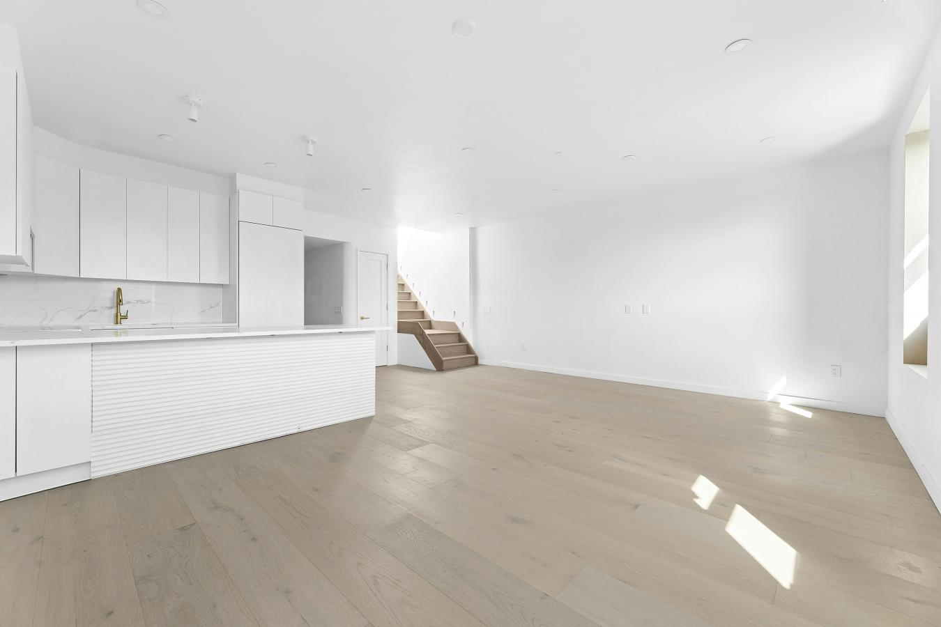 Prospect Heights, New York, 11238, United States, 2 Bedrooms Bedrooms, ,2 BathroomsBathrooms,Residential,For Sale,2040799