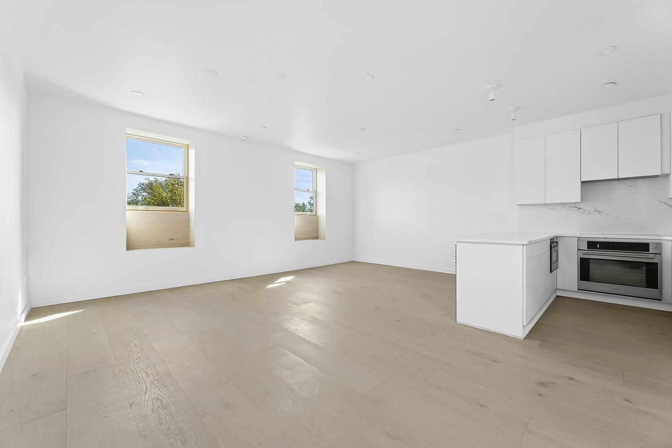 Prospect Heights, New York, 11238, United States, 2 Bedrooms Bedrooms, ,2 BathroomsBathrooms,Residential,For Sale,2040799