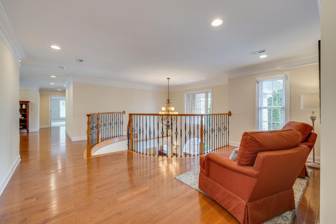 Kingsport, Sullivan, 37664, United States, 6 Bedrooms Bedrooms, ,6 BathroomsBathrooms,Residential,For Sale,2043059