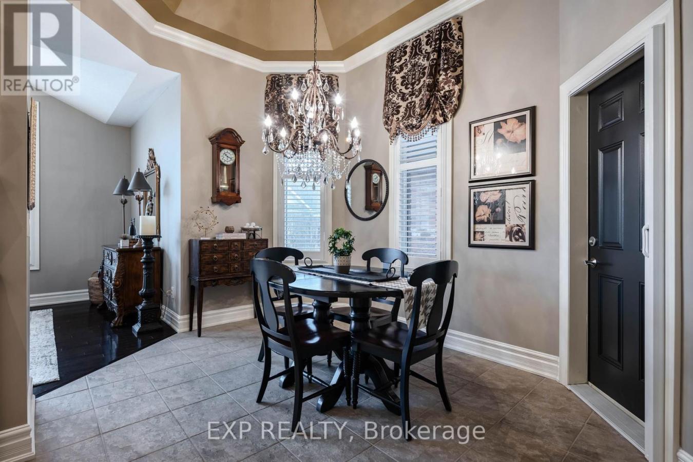 Mono, ON, L9W0B3, Canada, 2 Bedrooms Bedrooms, ,3 BathroomsBathrooms,Residential,For Sale,2040787