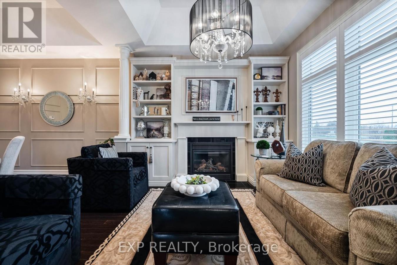 Mono, ON, L9W0B3, Canada, 2 Bedrooms Bedrooms, ,3 BathroomsBathrooms,Residential,For Sale,2040787