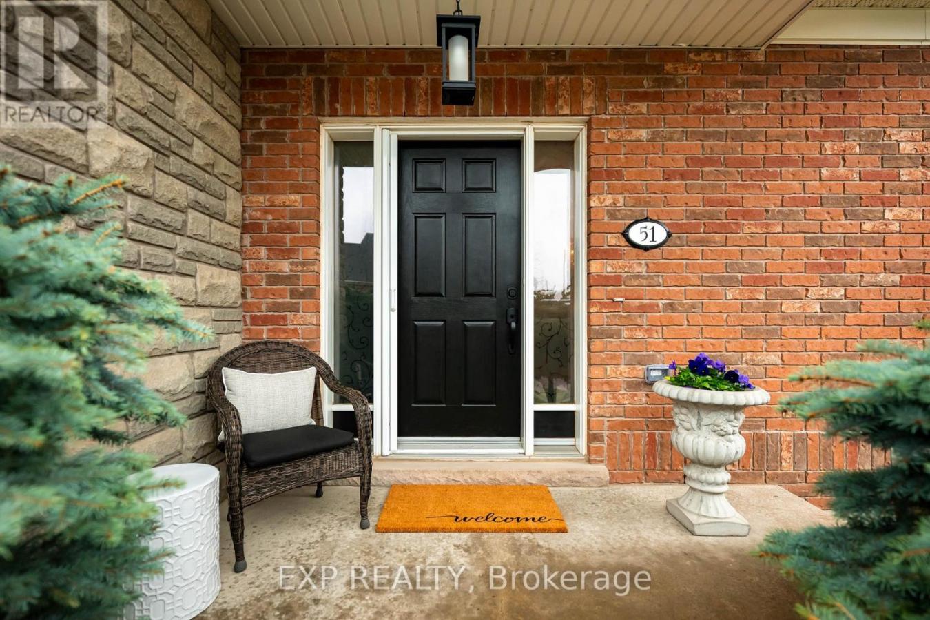 Mono, ON, L9W0B3, Canada, 2 Bedrooms Bedrooms, ,3 BathroomsBathrooms,Residential,For Sale,2040787