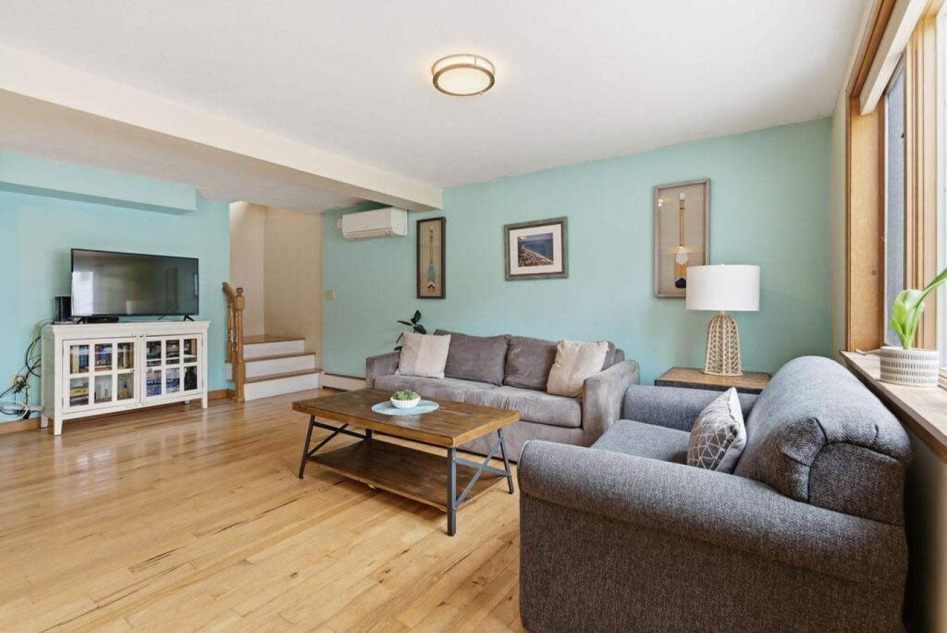 Beach life at its best! A rare opportunity to own a coastal retreat ju – image 13