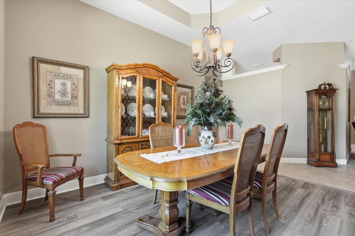 Oxford, Florida, 34484, United States, 3 Bedrooms Bedrooms, ,2 BathroomsBathrooms,Residential,For Sale,2040778