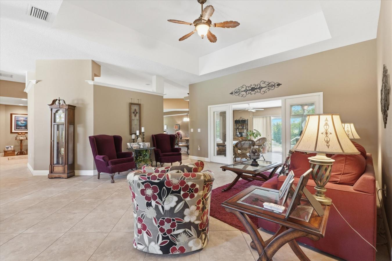 Oxford, Florida, 34484, United States, 3 Bedrooms Bedrooms, ,2 BathroomsBathrooms,Residential,For Sale,2040778