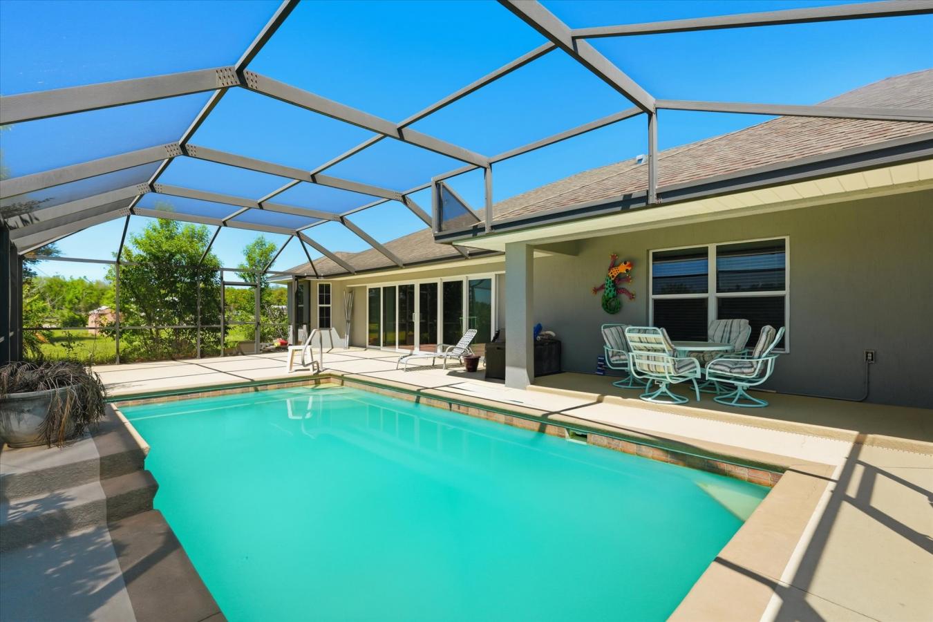 Oxford, Florida, 34484, United States, 3 Bedrooms Bedrooms, ,2 BathroomsBathrooms,Residential,For Sale,2040778