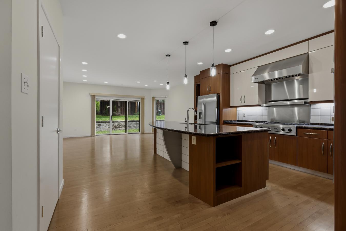 Clayton, St. Louis, 63105, United States, 4 Bedrooms Bedrooms, ,2 BathroomsBathrooms,Residential,For Sale,2040779