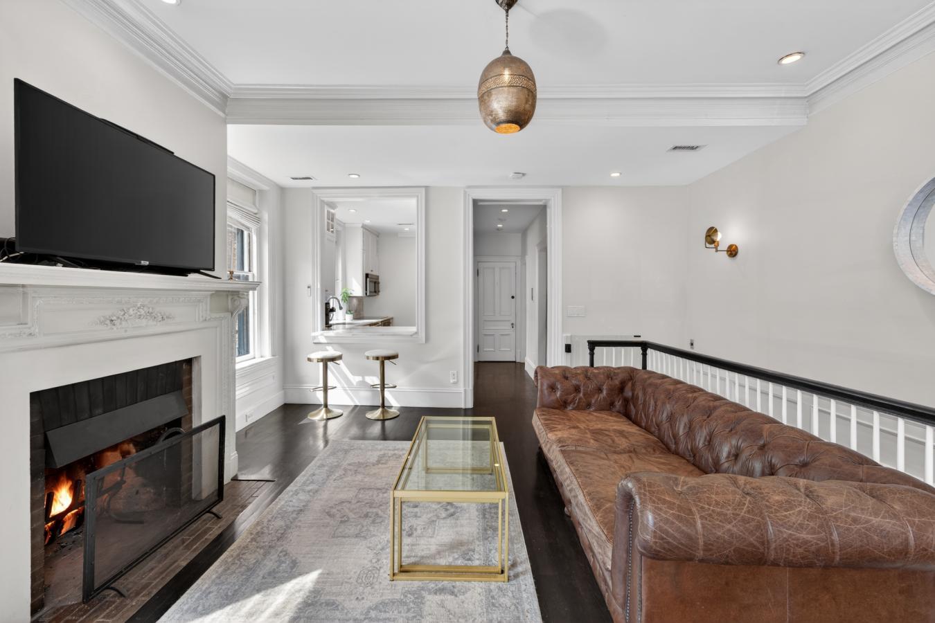 Boston, Suffolk, 02115, United States, 1 Bedroom Bedrooms, ,2 BathroomsBathrooms,Residential,For Sale,2045736