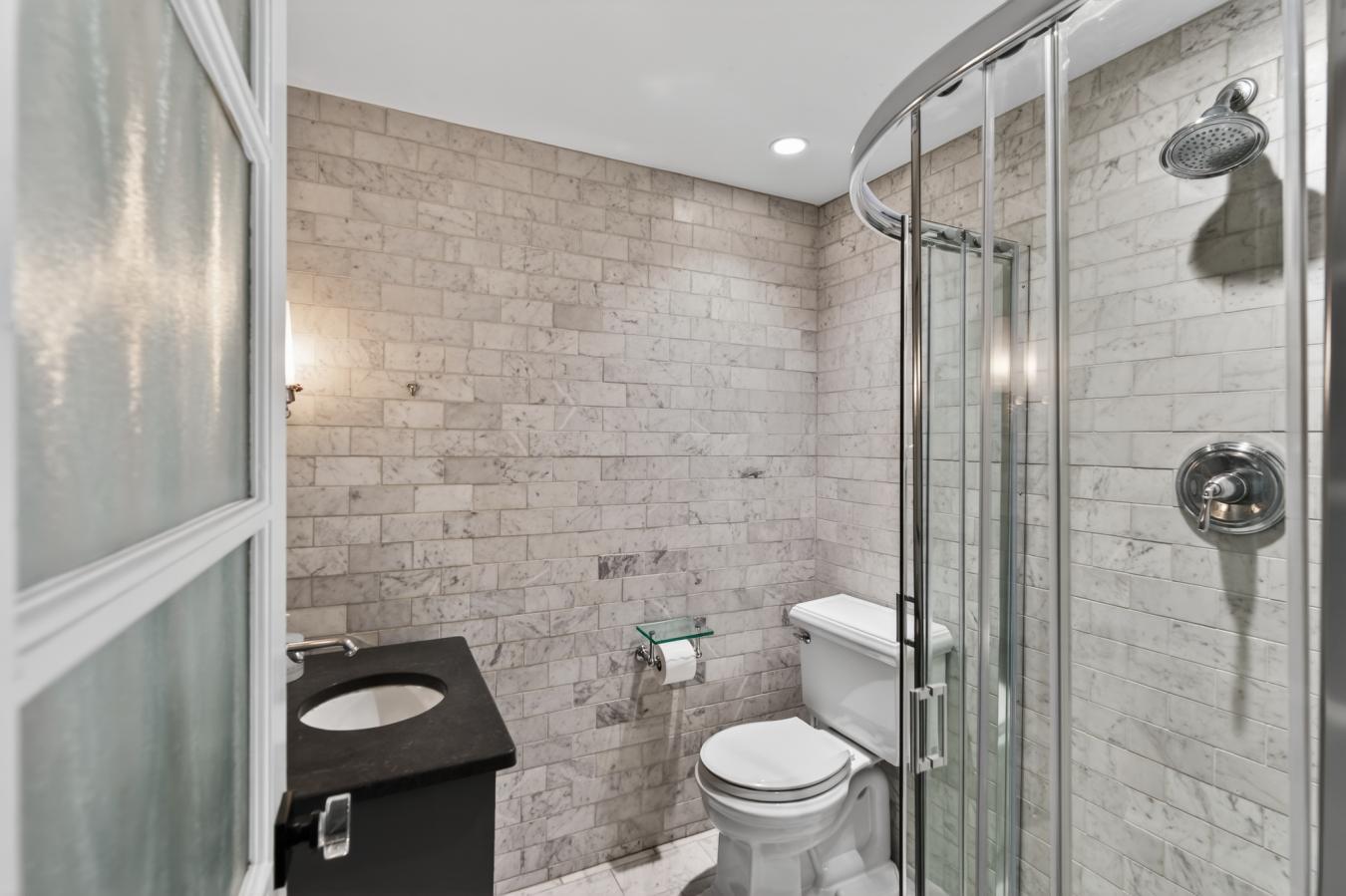 Boston, Suffolk, 02115, United States, 1 Bedroom Bedrooms, ,2 BathroomsBathrooms,Residential,For Sale,2045736