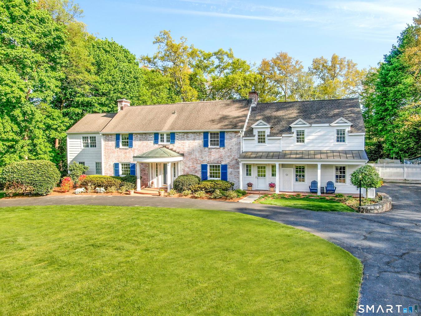 Darien, Connecticut, 06820, United States, 8 Bedrooms Bedrooms, ,5 BathroomsBathrooms,Residential,For Sale,2042574