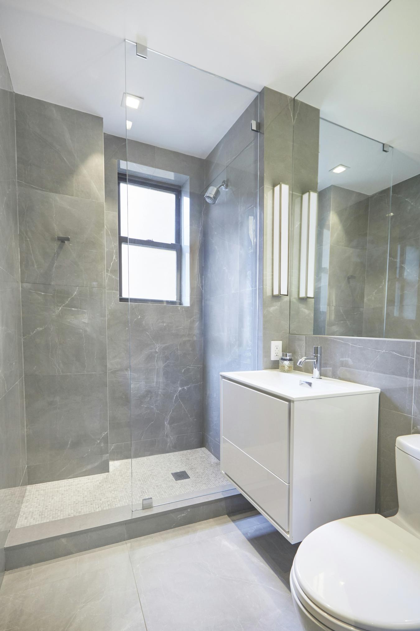 New York, New York, 10025, United States, 2 Bedrooms Bedrooms, ,2 BathroomsBathrooms,Residential,For Sale,2042569