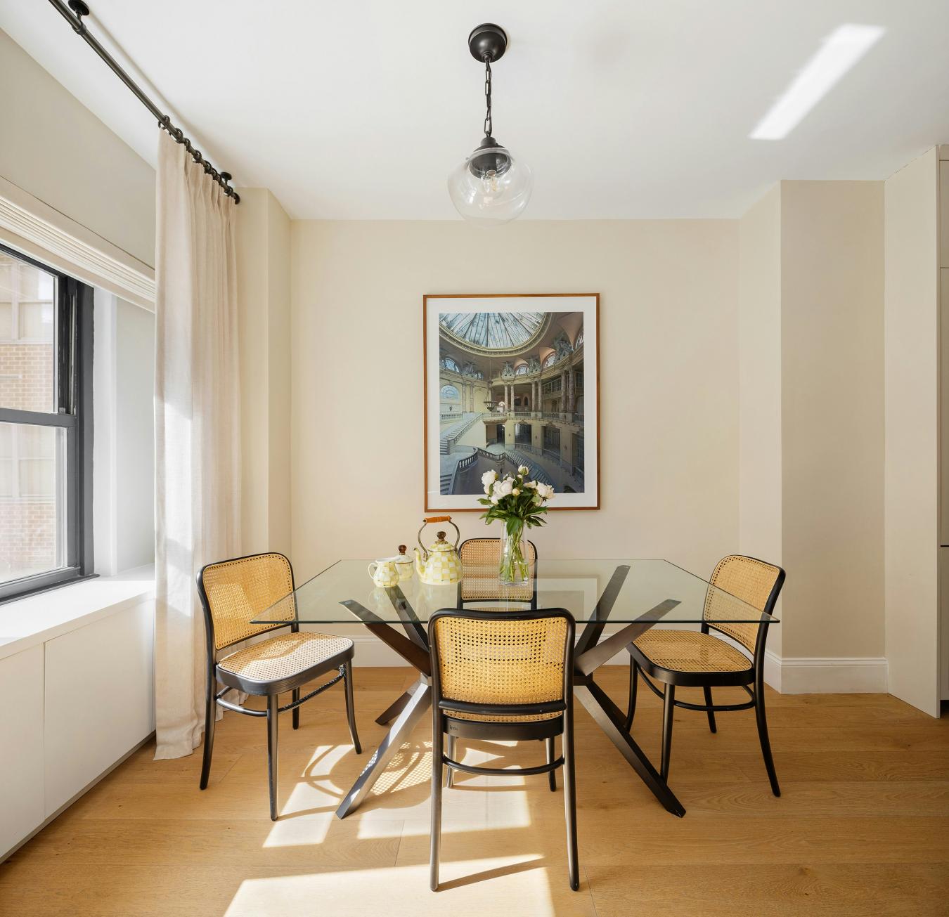 New York, New York, 10021, United States, 2 Bedrooms Bedrooms, ,3 BathroomsBathrooms,Residential,For Sale,2042566