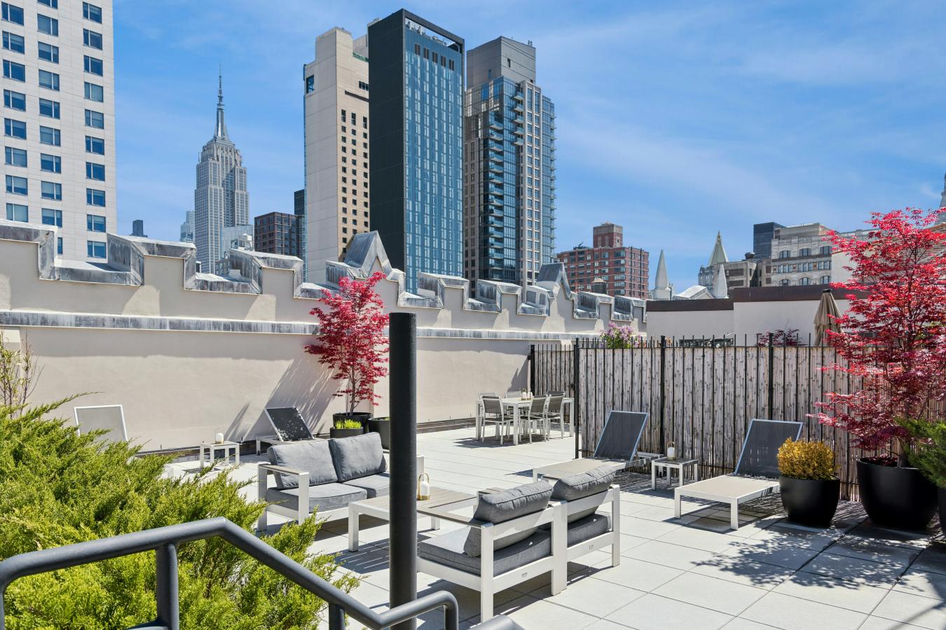 Chelsea, New York, 10011, United States, 2 Bedrooms Bedrooms, ,2 BathroomsBathrooms,Residential,For Sale,2042557