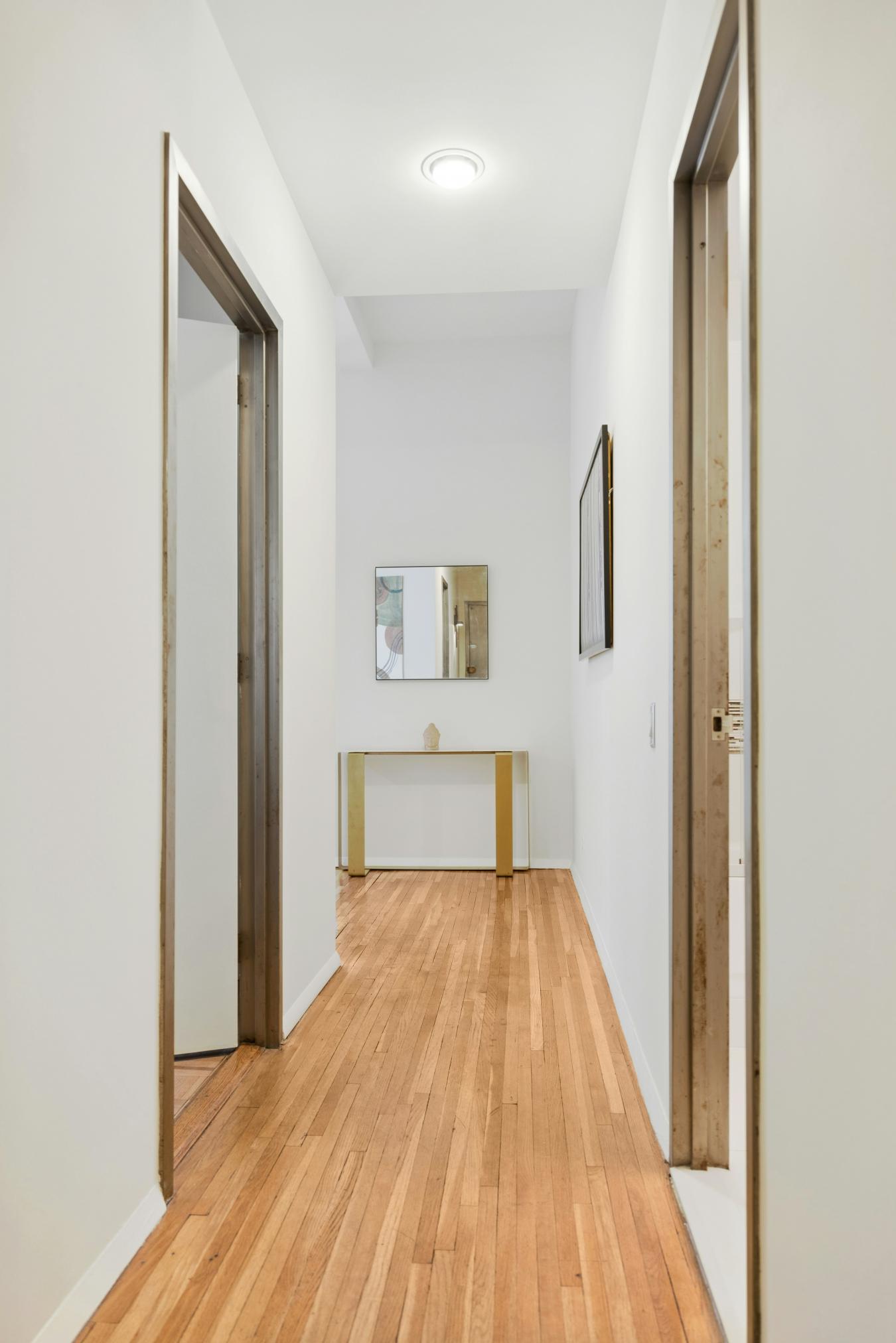 Chelsea, New York, 10011, United States, 2 Bedrooms Bedrooms, ,2 BathroomsBathrooms,Residential,For Sale,2042557