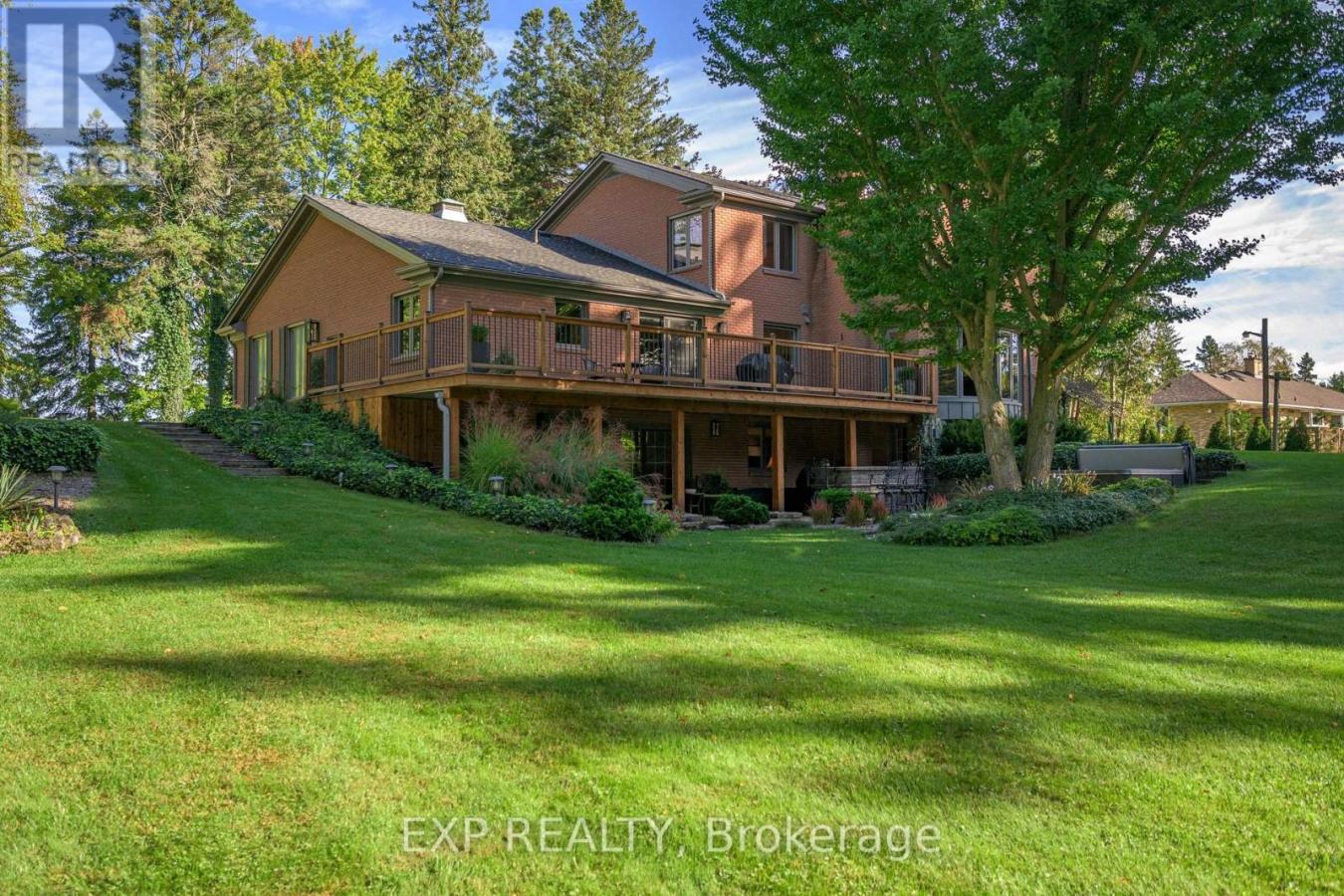 Norfolk, ON, N4B 2W6, Canada, 4 Bedrooms Bedrooms, ,3 BathroomsBathrooms,Residential,For Sale,2043057