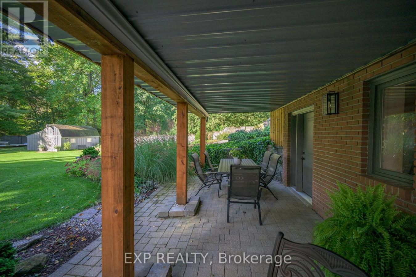 Norfolk, ON, N4B 2W6, Canada, 4 Bedrooms Bedrooms, ,3 BathroomsBathrooms,Residential,For Sale,2043057
