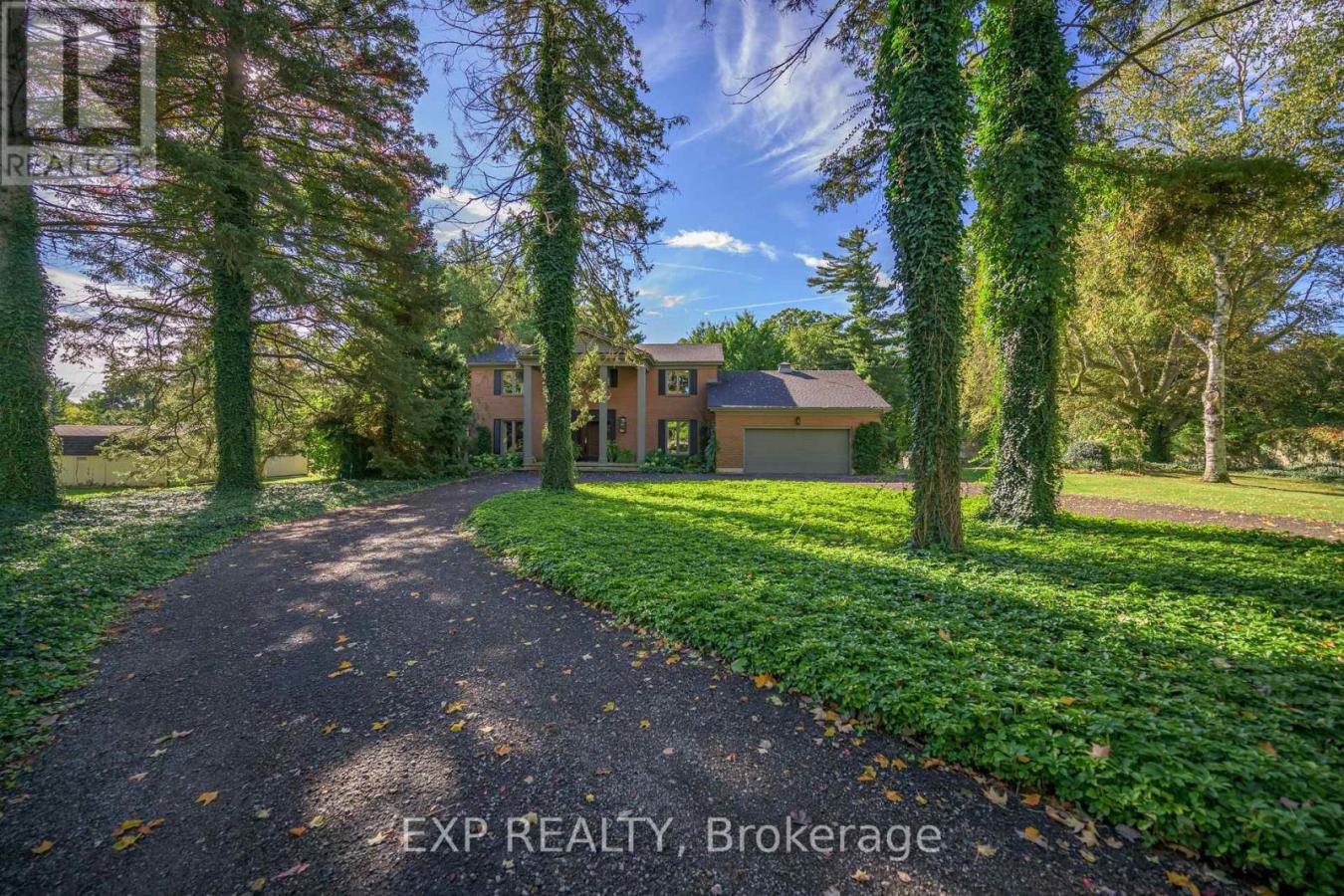 Norfolk, ON, N4B 2W6, Canada, 4 Bedrooms Bedrooms, ,3 BathroomsBathrooms,Residential,For Sale,2043057