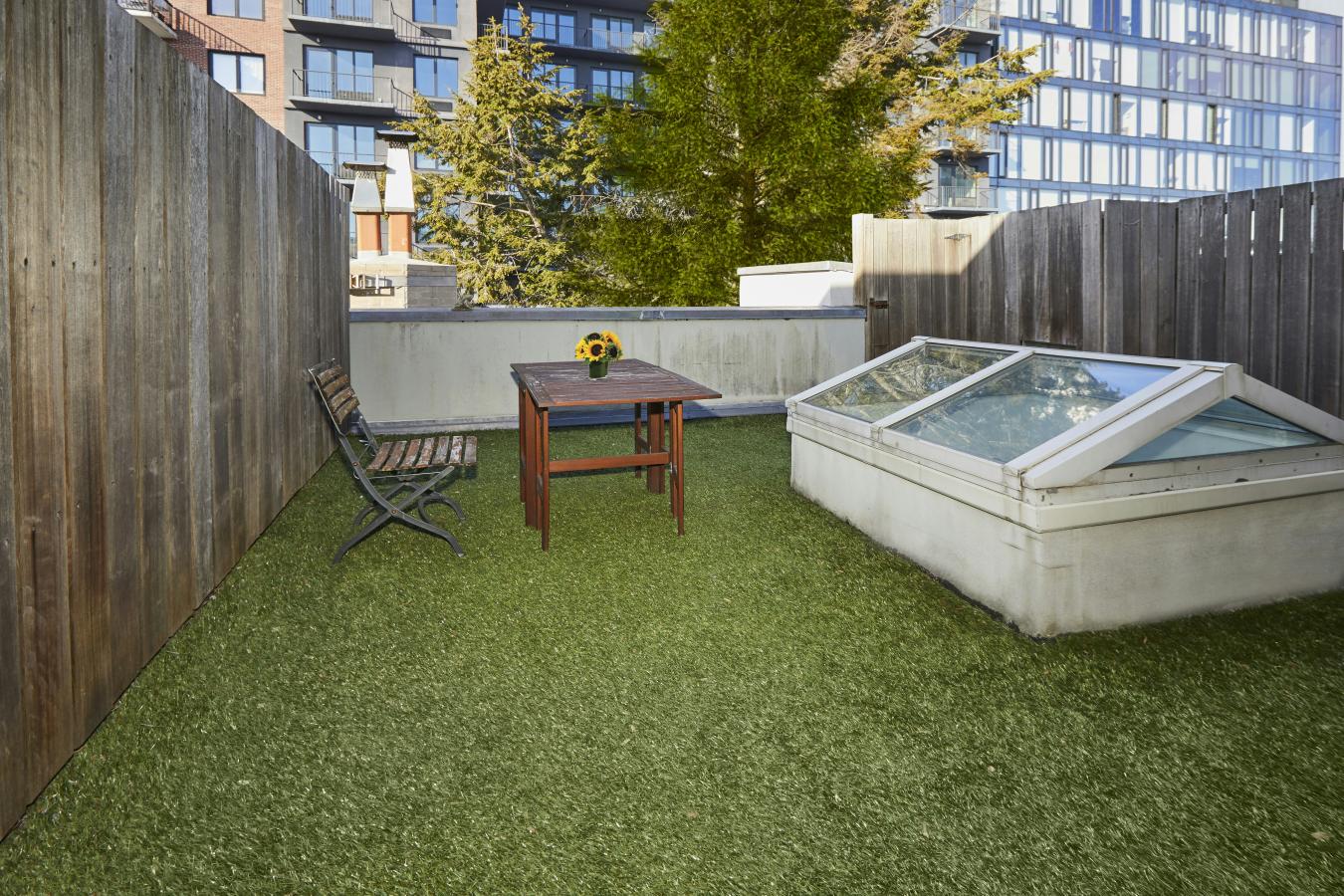 Long Island City, New York, 11101, United States, 6 Bedrooms Bedrooms, ,3 BathroomsBathrooms,Residential,For Sale,2043054