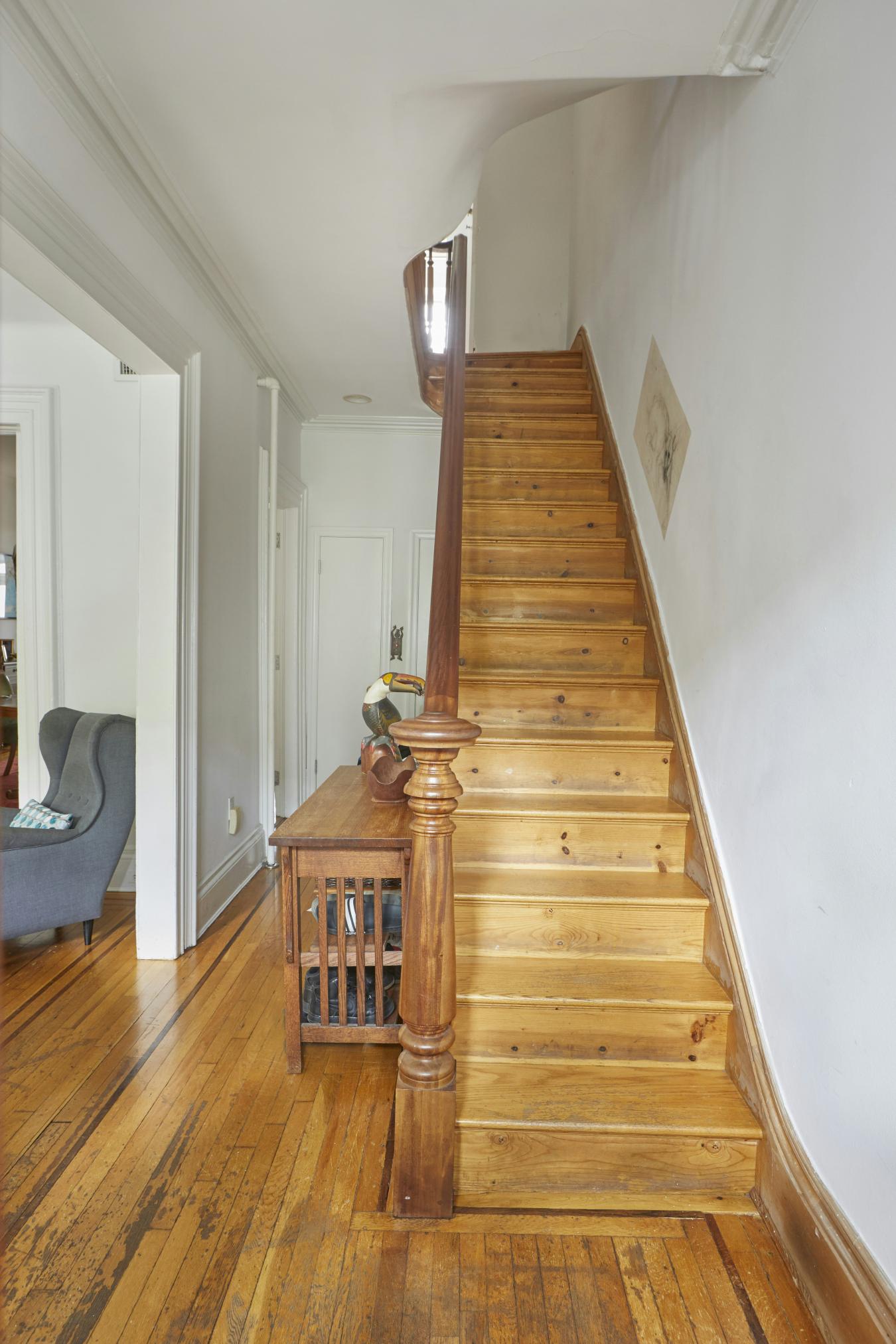 Long Island City, New York, 11101, United States, 6 Bedrooms Bedrooms, ,3 BathroomsBathrooms,Residential,For Sale,2043054